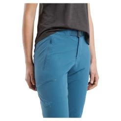 Arc'teryx GAMMA LT PANT WOMENS Damen - Softshellhose -Outdoor Bekleidung Geschäft 5638011087 f gamma lt pant womens arc teryx 24
