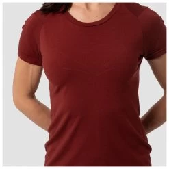 SALEWA Women's Pure Eagle AMR Seamless T-Shirt - Funktionsshirt 12 SALEWA Women's Pure Eagle AMR Seamless T-Shirt - Funktionsshirt -Outdoor Bekleidung Geschäft salewa womens pure eagle amr seamless t shirt funktionsshirt detail 5