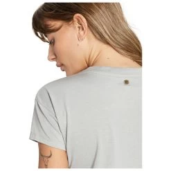 Sherpa Women's Varuna S/S Crew - T-Shirt 12 Sherpa Women's Varuna S/S Crew - T-Shirt -Outdoor Bekleidung Geschäft sherpa womens varuna s s crew t shirt detail 4